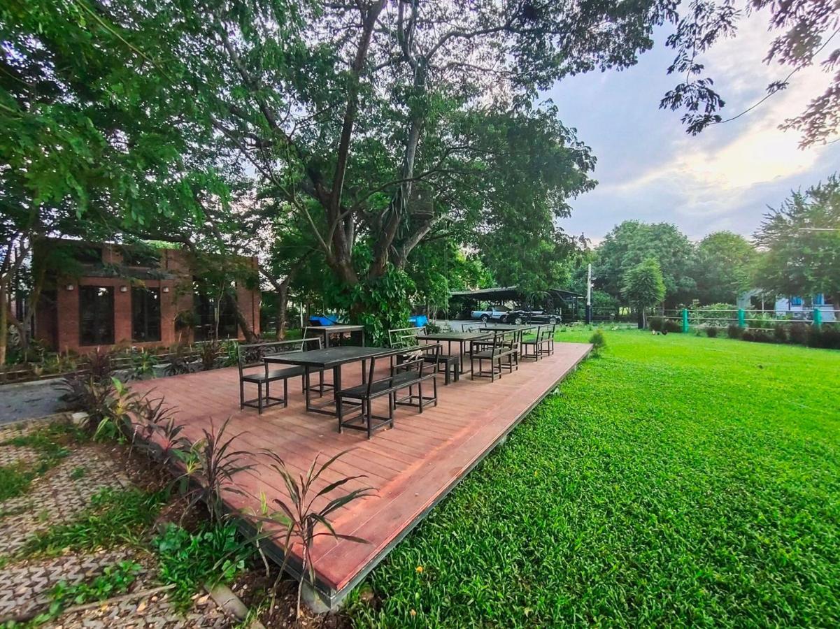 Baan Tonjaeng Resort Chainat Экстерьер фото