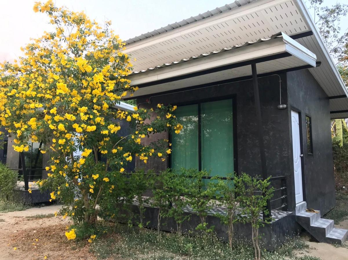 Baan Tonjaeng Resort Chainat Экстерьер фото
